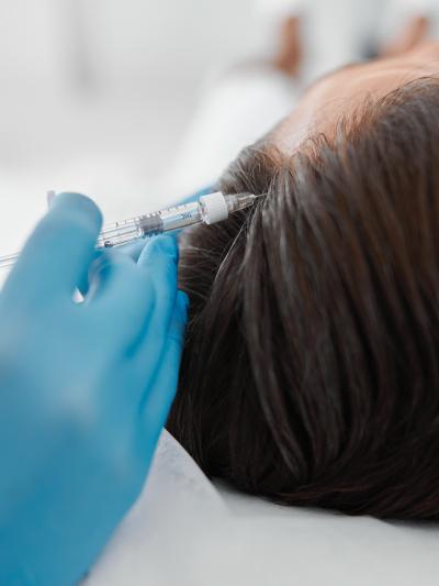 Behandlung Haarausfall bei Frauen