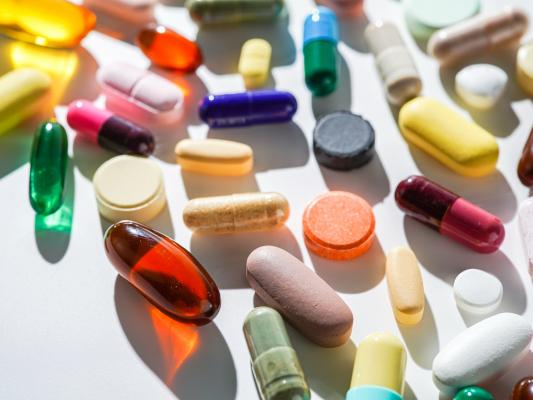 Supplements bei Haarausfall